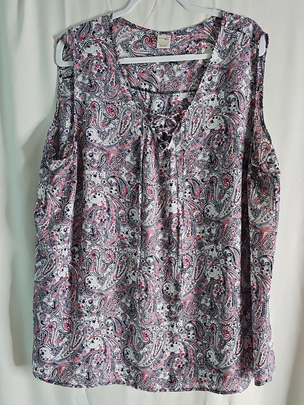 Terra & Sky Pink Navy White Paisley Cold-Shoulder Lace-Up Tank